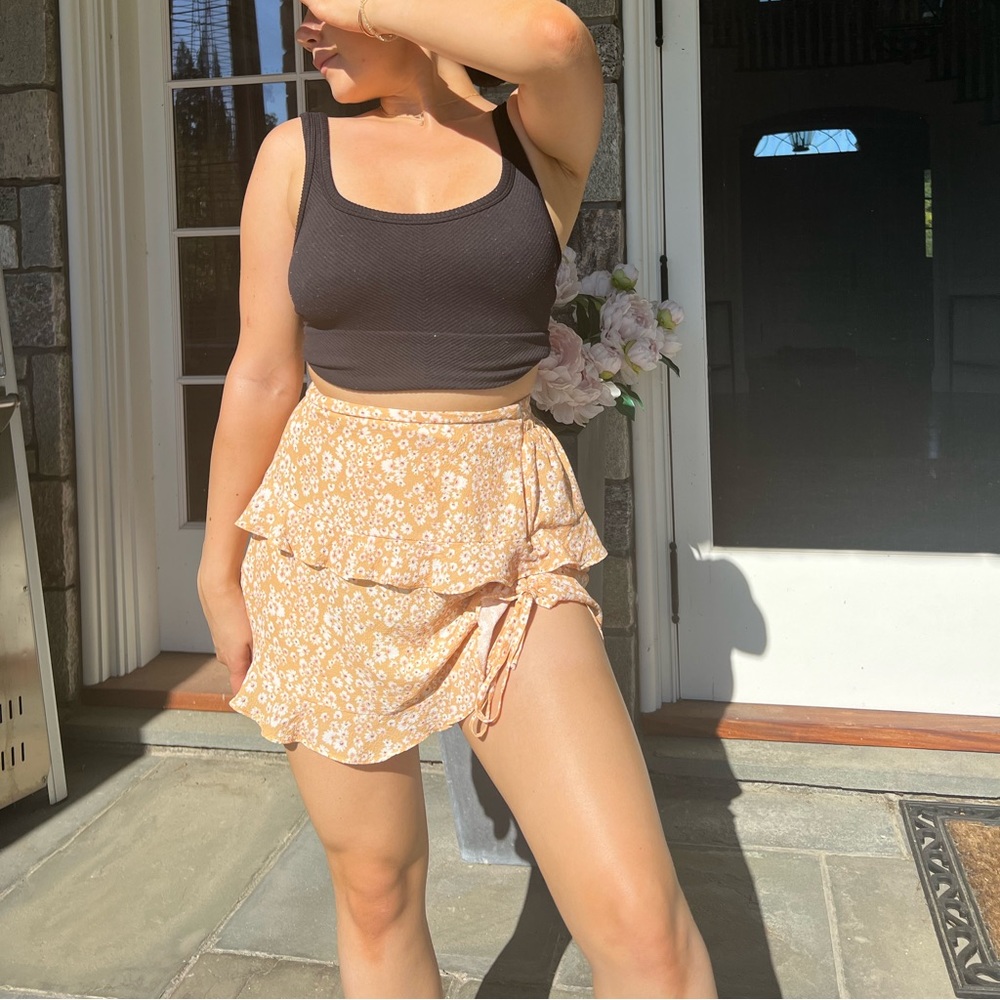 Princess Polly yellow floral mini skirt